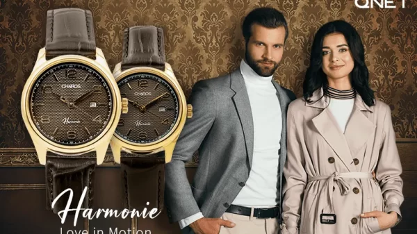CHAIROS Couple watch worn by an young couple