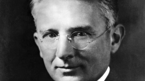 Dale Carnegie's How to Stop Worrying and Start Living